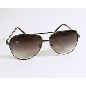 Black & Silver Frame Aviators